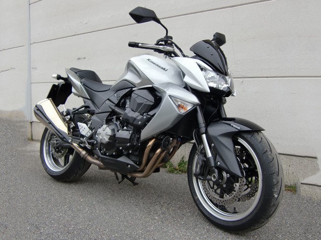 Carenados Moto Kawasaki Z1000 2003-2006 - Plata