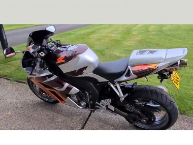 Carenados Moto Honda CBR1000RR 2006-2007 - Plata Naranja